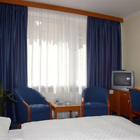 Hotel Central 4*