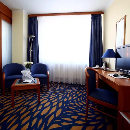 Hotel Central 4*