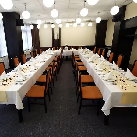 Hotel Central Hotel 4*