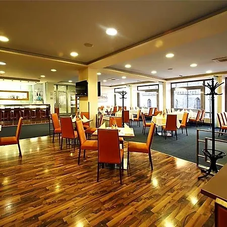 Hotel Hotel Central 4*