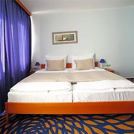 Hotel Hotel Central 4*