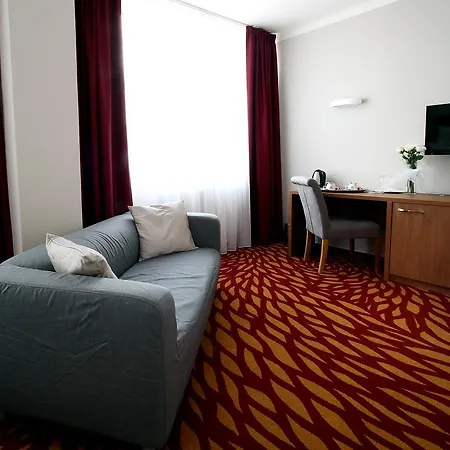 Ξενοδοχείο Hotel Central 4*