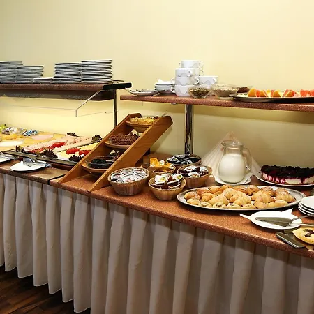 Ξενοδοχείο Hotel Central 4*