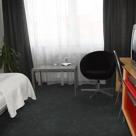 Ξενοδοχείο Hotel Central 4*