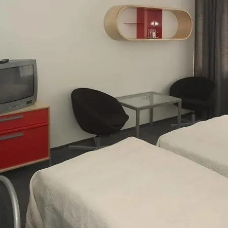 Hotel Central Ξενοδοχείο Πίλζεν