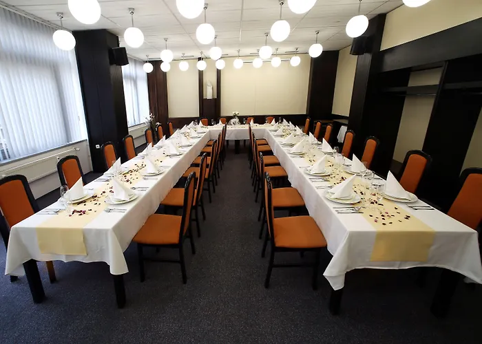 Hotel Central Otel 4*