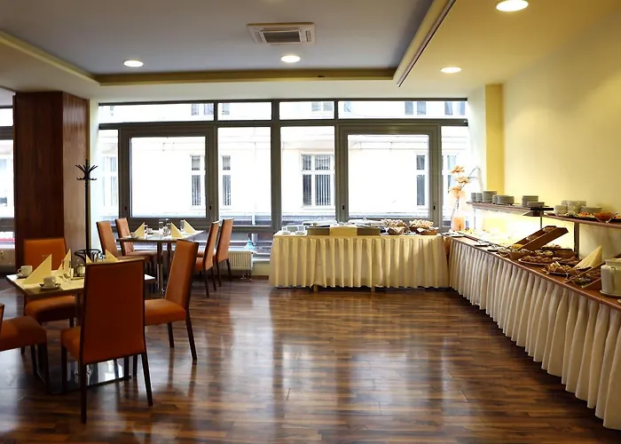 Hotell Hotel Central Plzeň