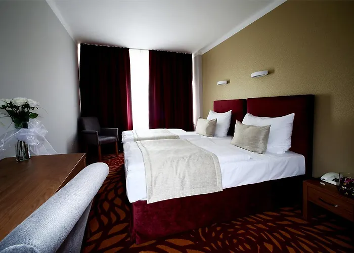 Hotel Central Hotel 4*