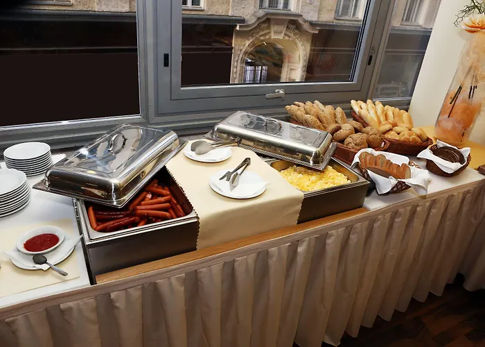 Hotel Central 4*
