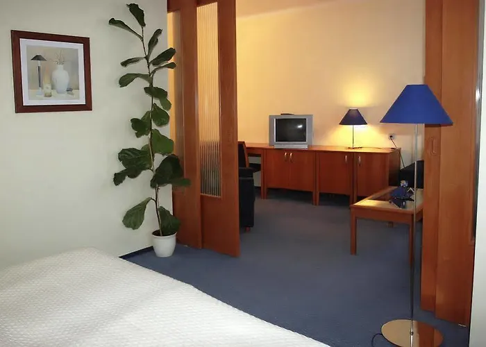 Szálloda Hotel Central 4*